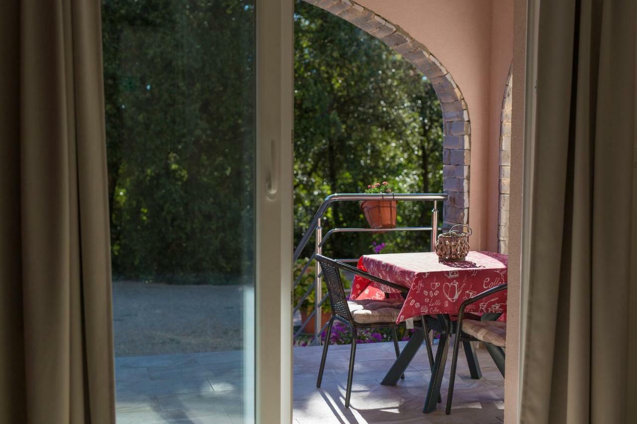 Stela Apartment Pinezici  Exterior photo