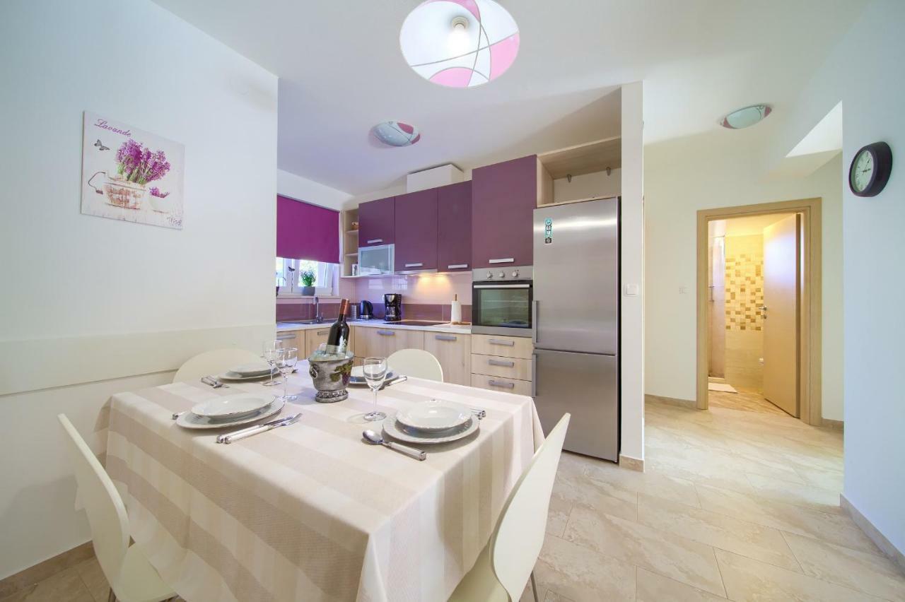 Stela Apartment Pinezici  Exterior photo