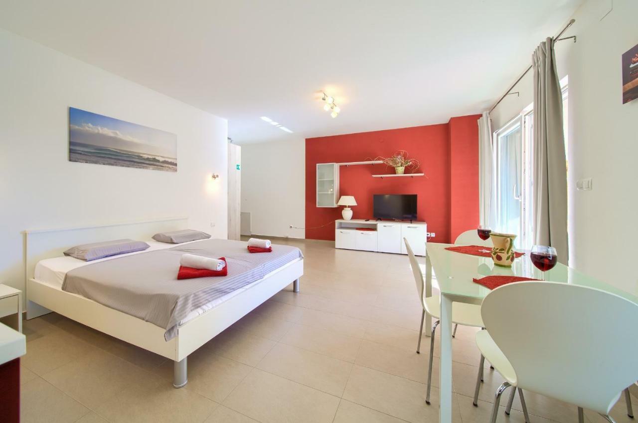 Stela Apartment Pinezici  Exterior photo